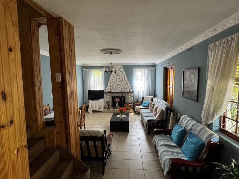 10 Bedroom Property for Sale in Belhar Western Cape